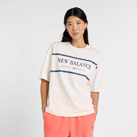 New Balance WT51910 Beyaz Kadın Tişört
