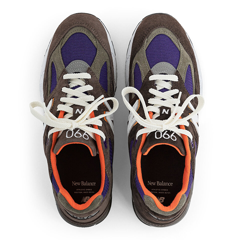 New balance 990 rouge store