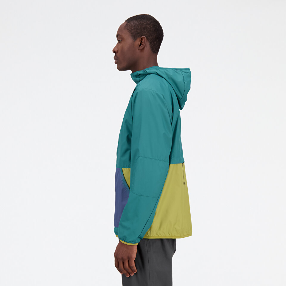 New balance windrunner 2025