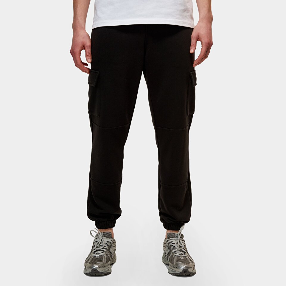 New Balance MNP1437 Siyah Erkek Eşofman Altı