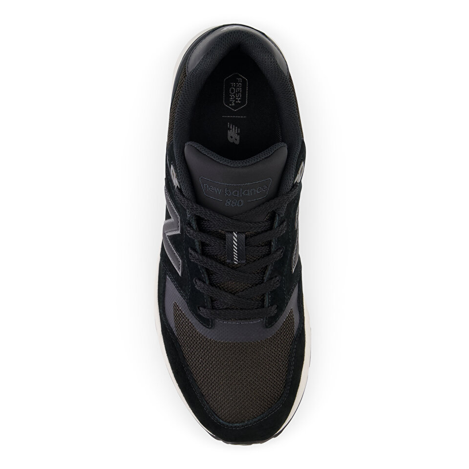 New Balance 880 Siyah Erkek Ayakkab
