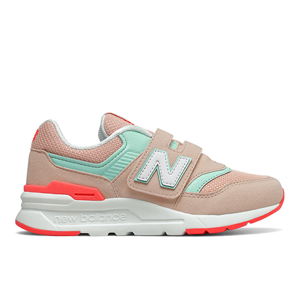 New balance 997 roze best sale