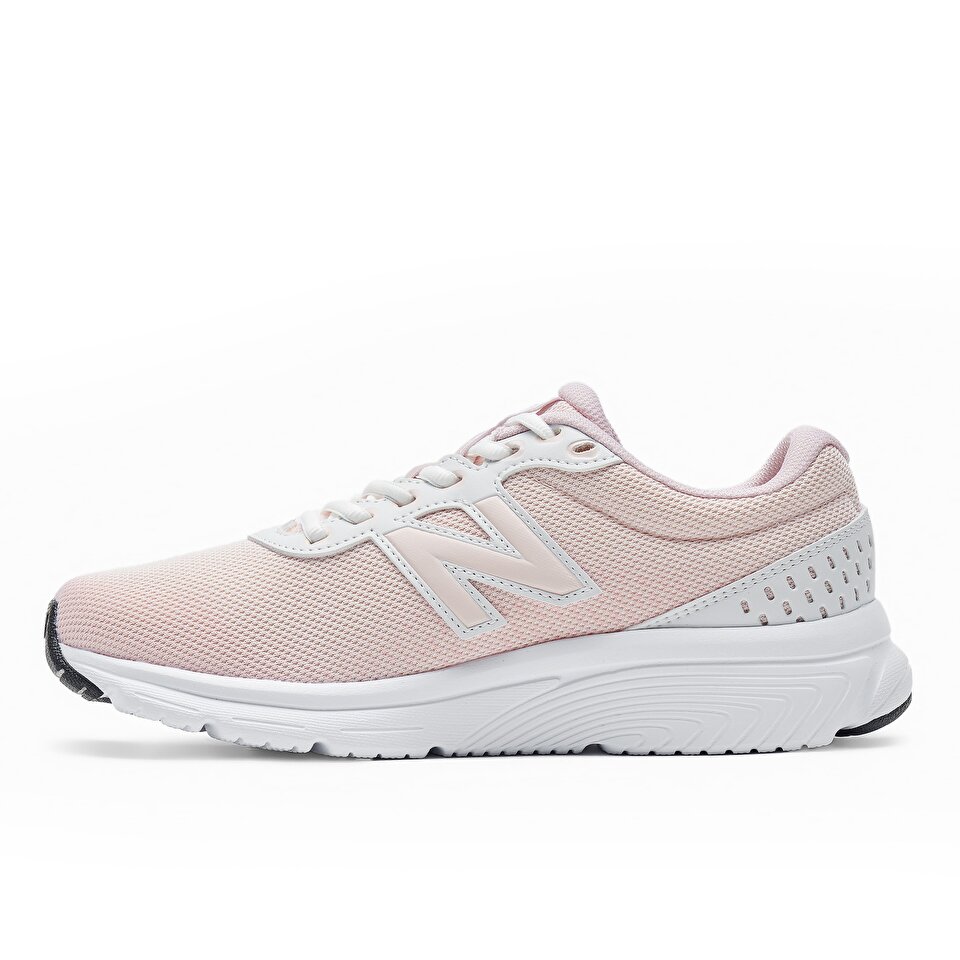 New balance 411v2 walking shoe 2025