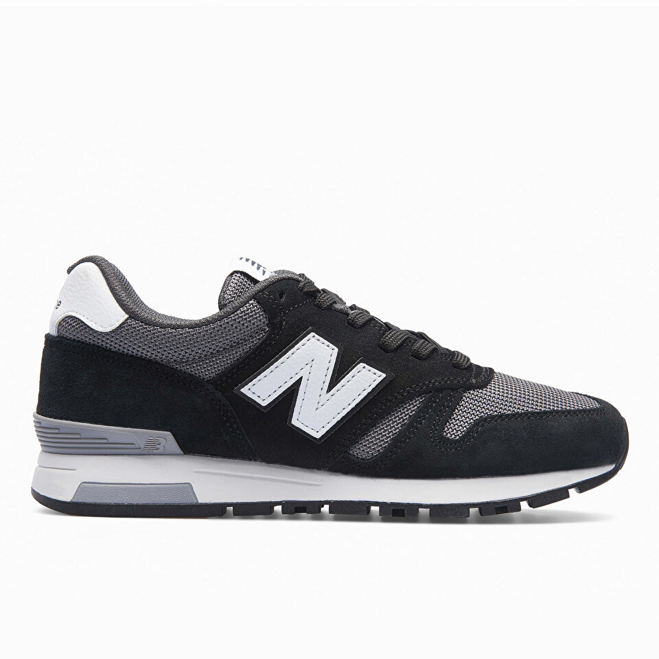 Siyah new balance top