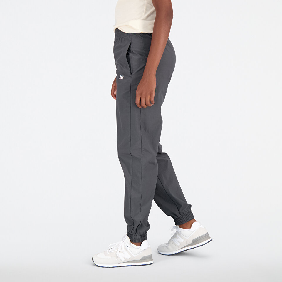 New Balance WP31500 Anthracite Women Pants Anthracite Women Clothing newbalance