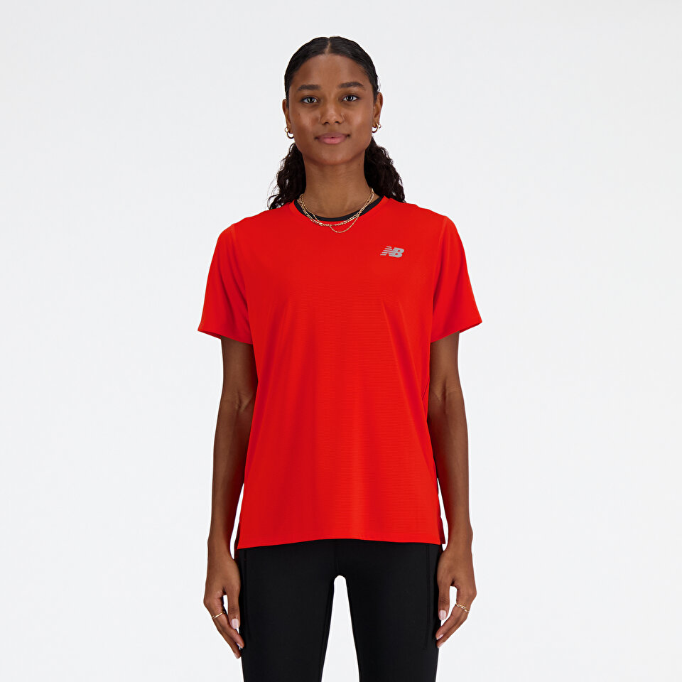 New Balance WT41222 Kırmızı Kadın Tişört
