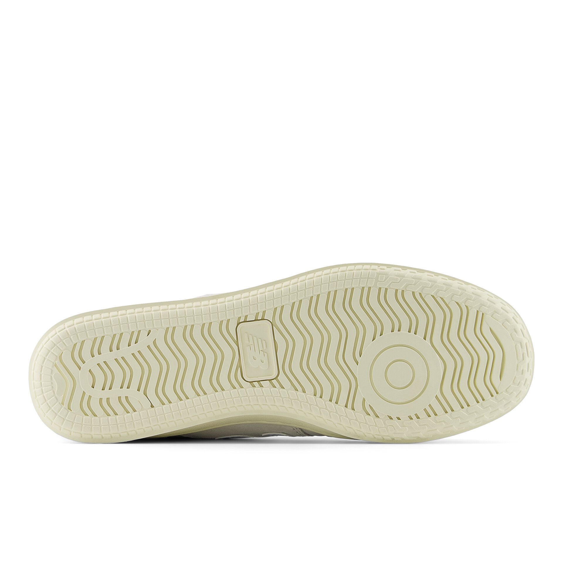 new-balance-t500-gri-kadin-gunluk-giyim