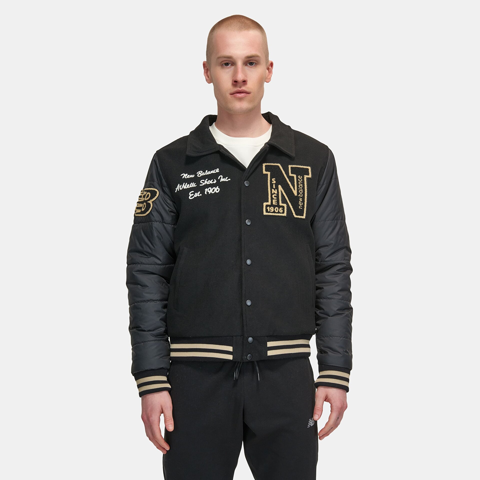 new-balance-mnj3391-siyah-erkek-mont-amp-yelek