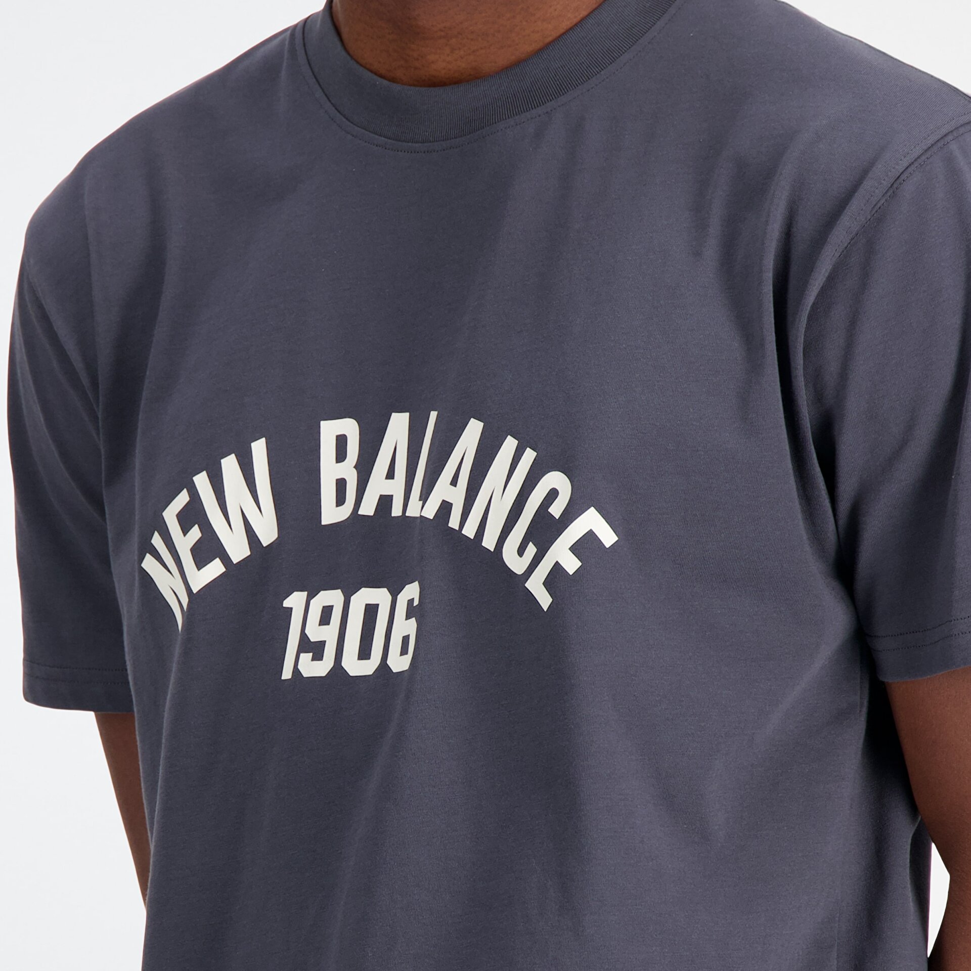 new-balance-mnt1406