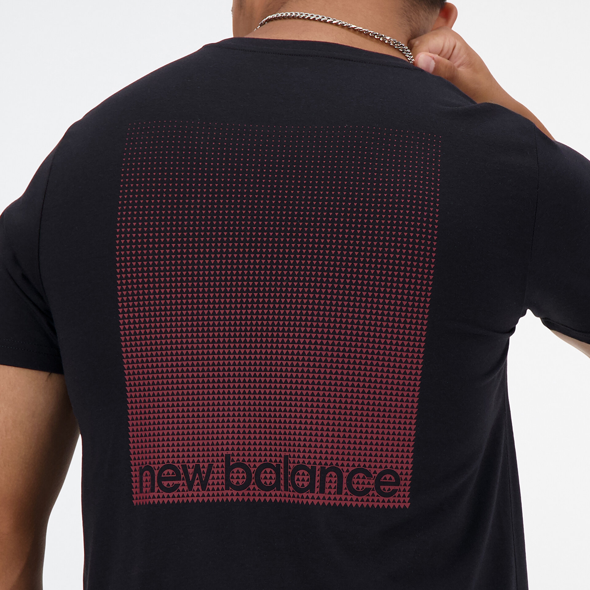 new-balance-mt41071-siyah-erkek-tisort