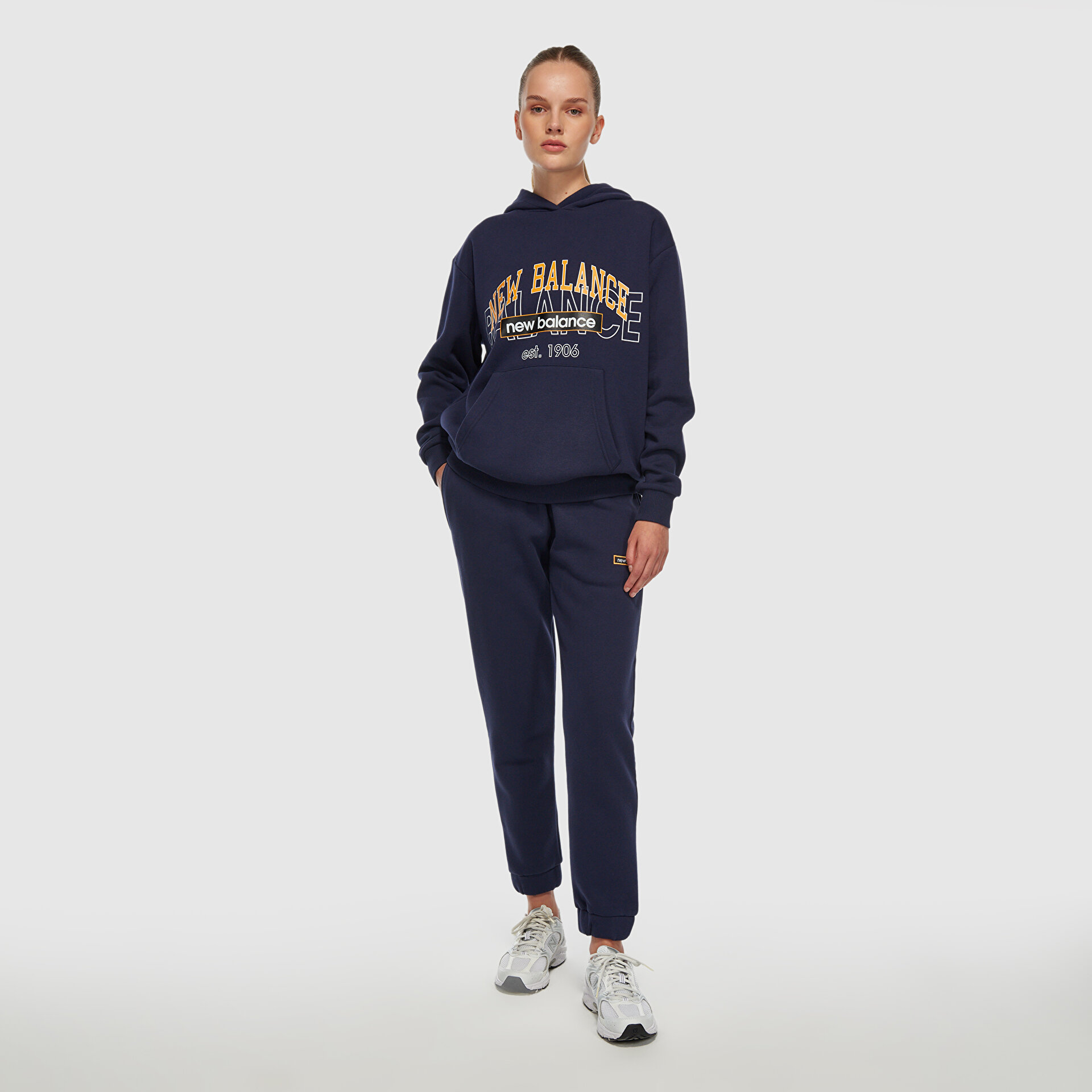 new-balance-unh3406-lacivert-unisex-sweatshirt