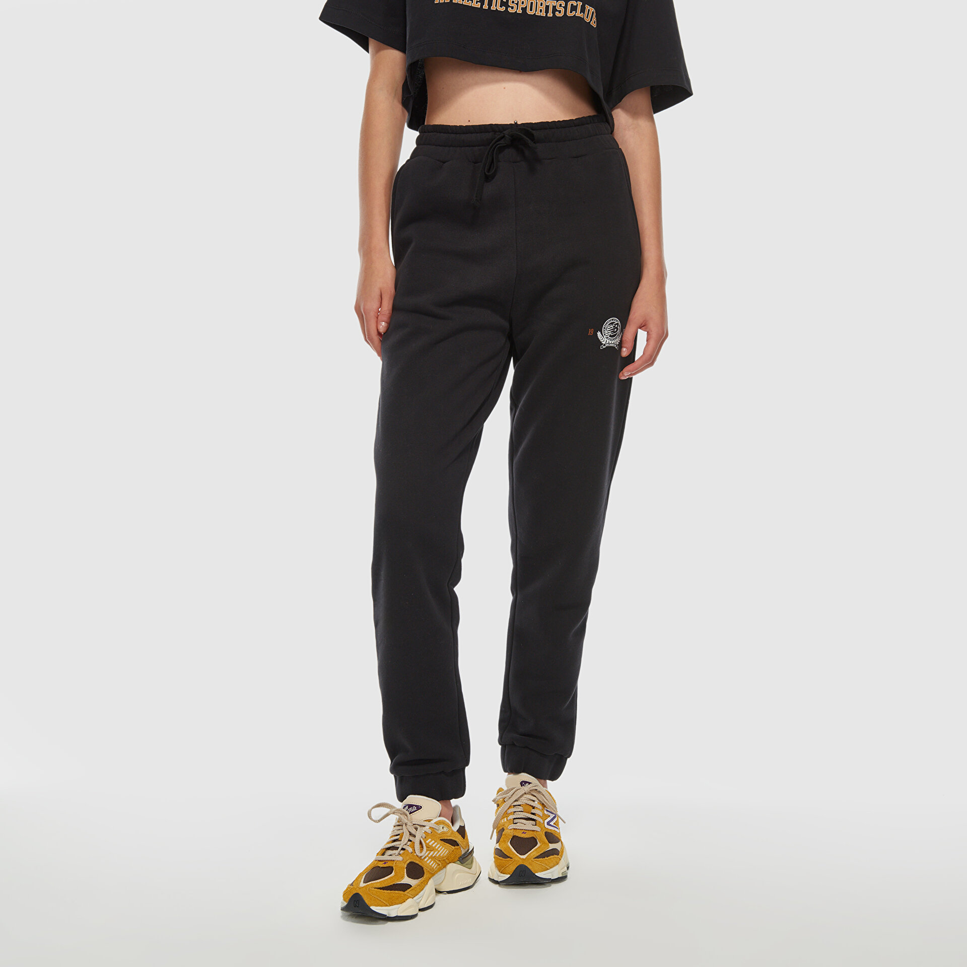 new-balance-wnp3404-siyah-kadin-esofman-alti